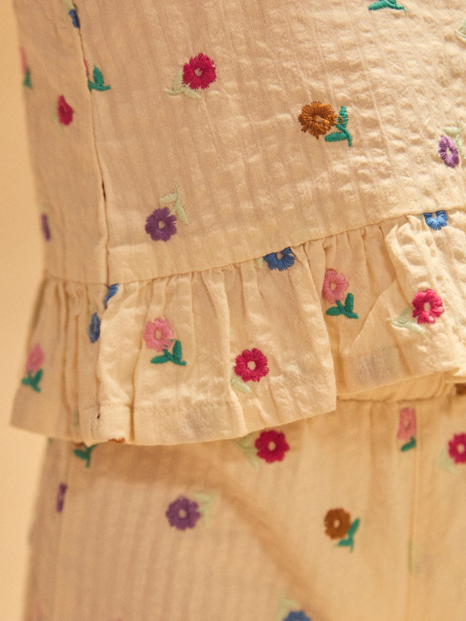 Débardeur écru à broderies fleurs Bébé Fille