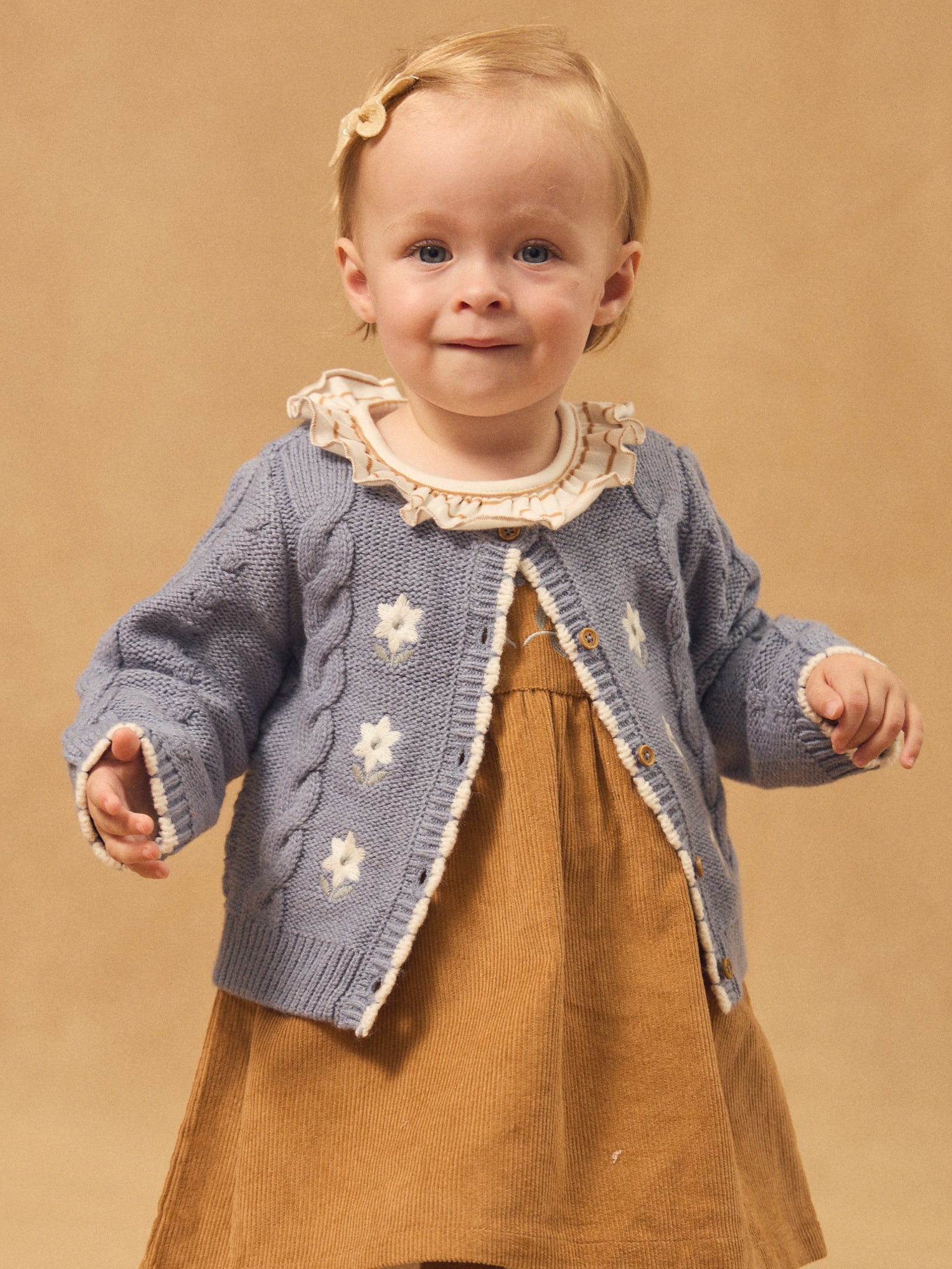 Blauer Cardigan mit Blumenstickerei für Baby Mädchen