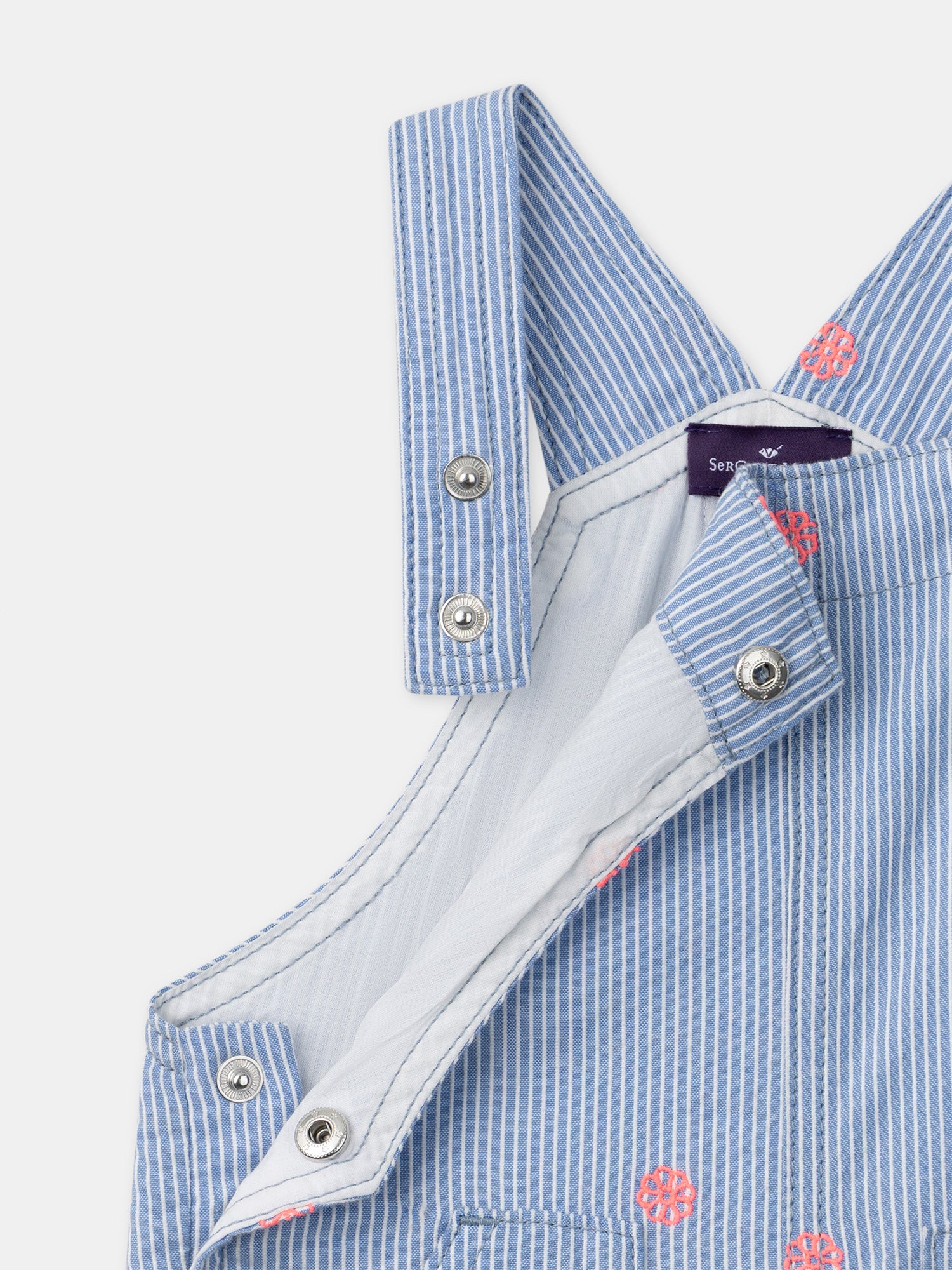 Salopette courte à rayures bleues et broderies fleurs Bébé Fille