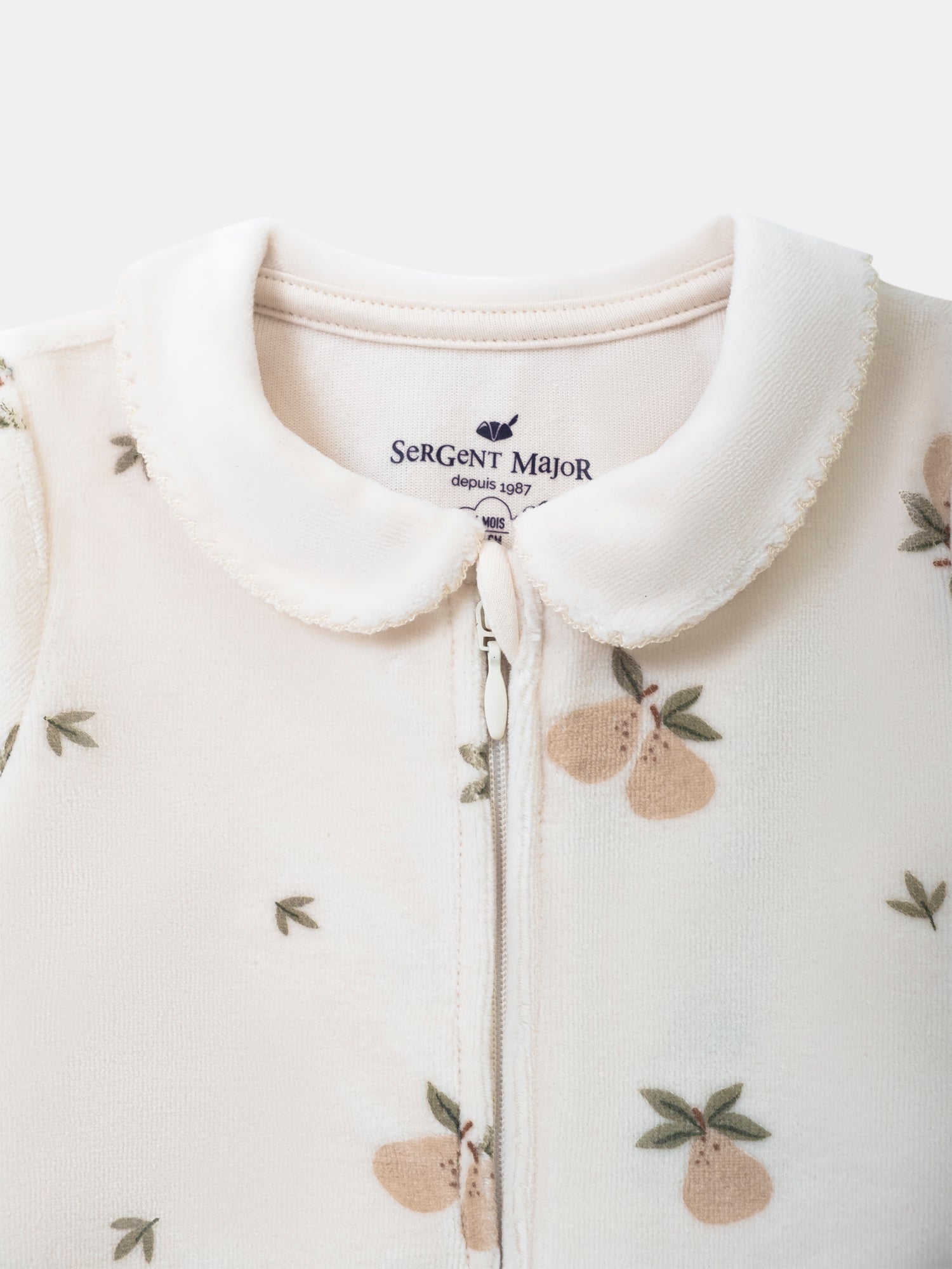 Samt-Pyjama-vanille-mit-Birnen-Muster-Baby-Mädchen