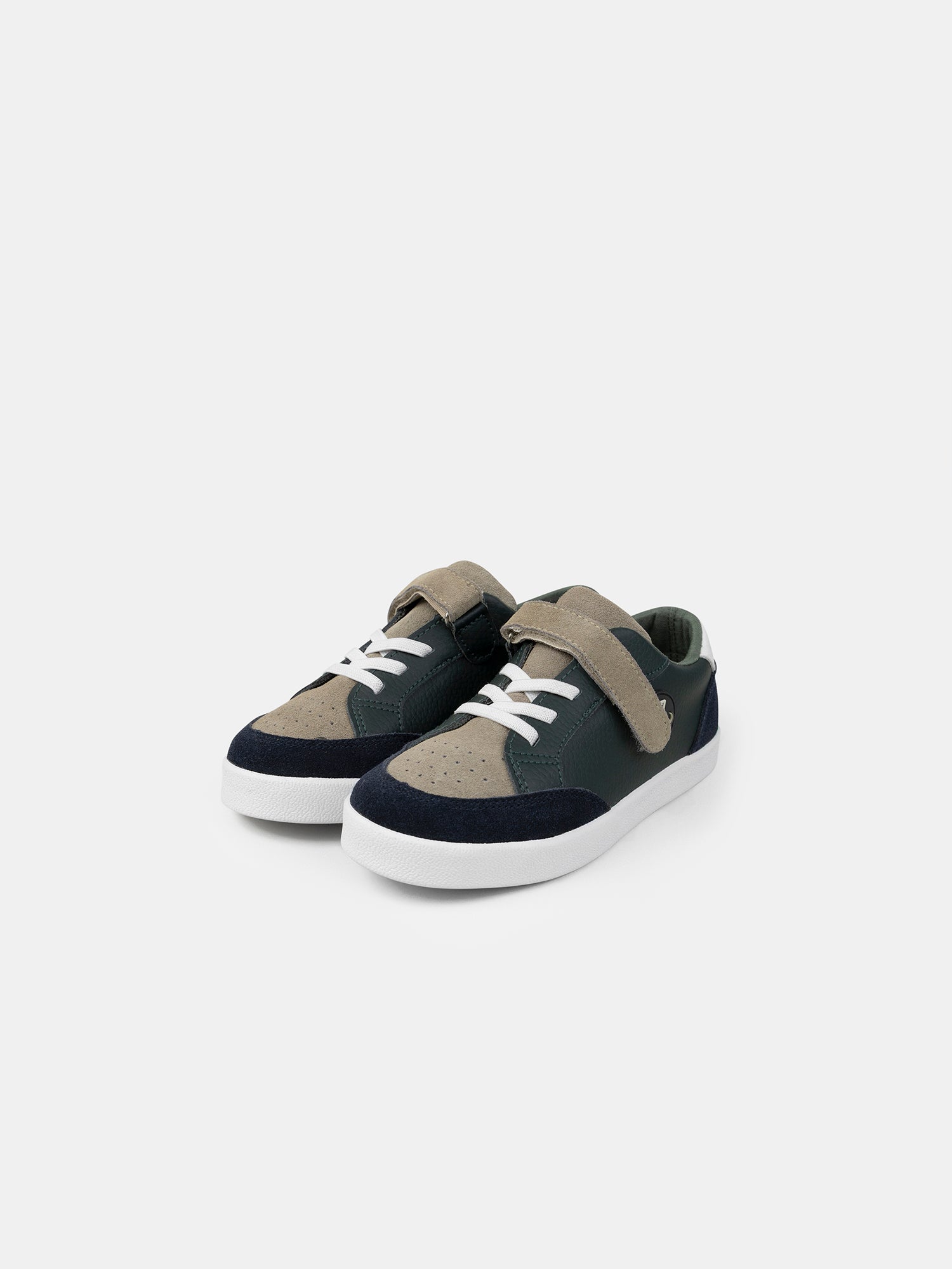 Dreifarbige Klett-Sneaker für Jungen