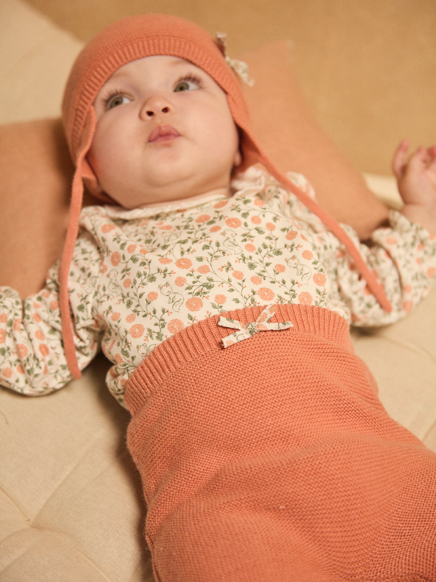 Ensemble sweat imprimé fleuri + legging + chaussettes Naissance Fille