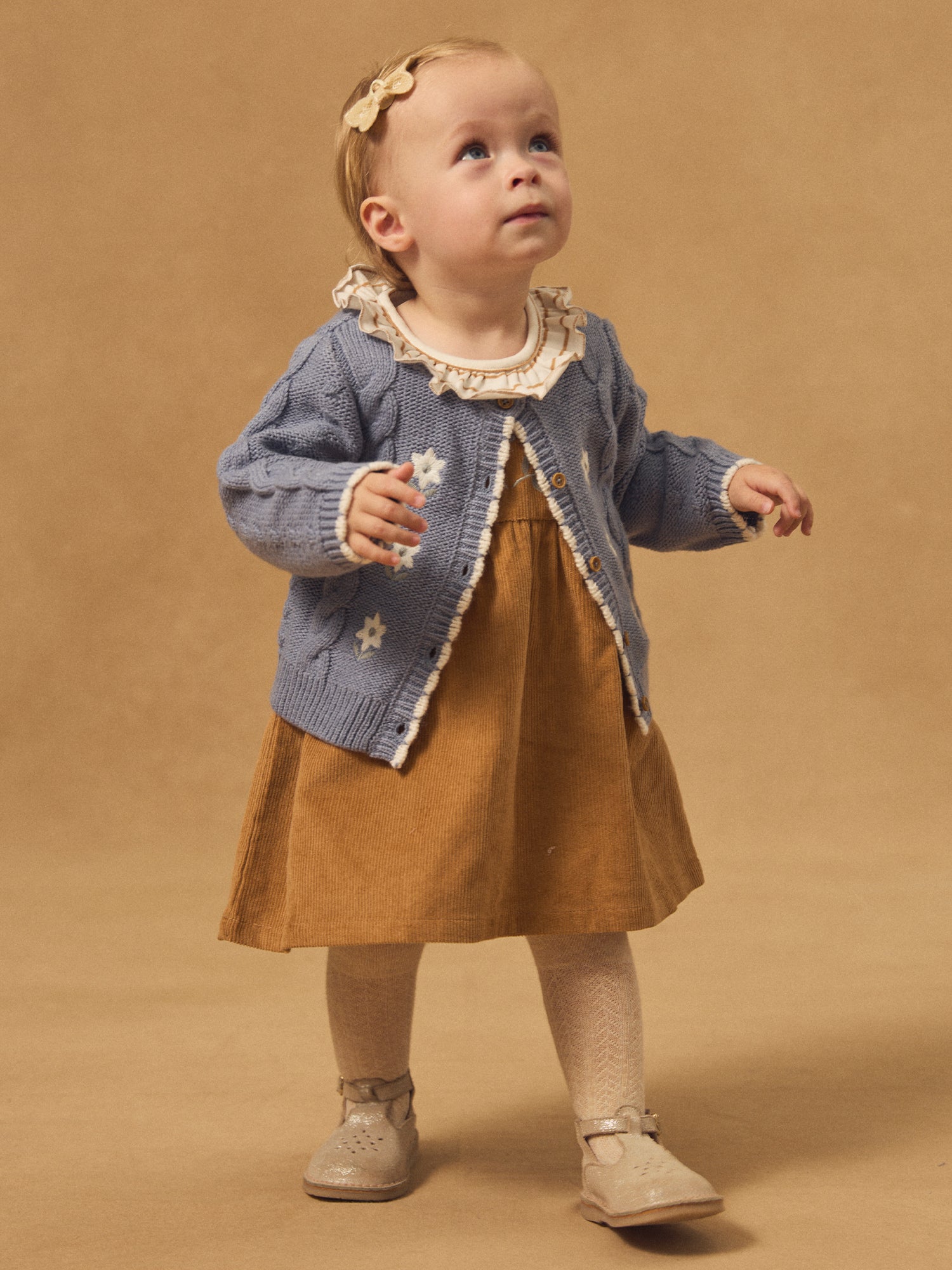 Blauer Cardigan mit Blumenstickerei für Baby Mädchen