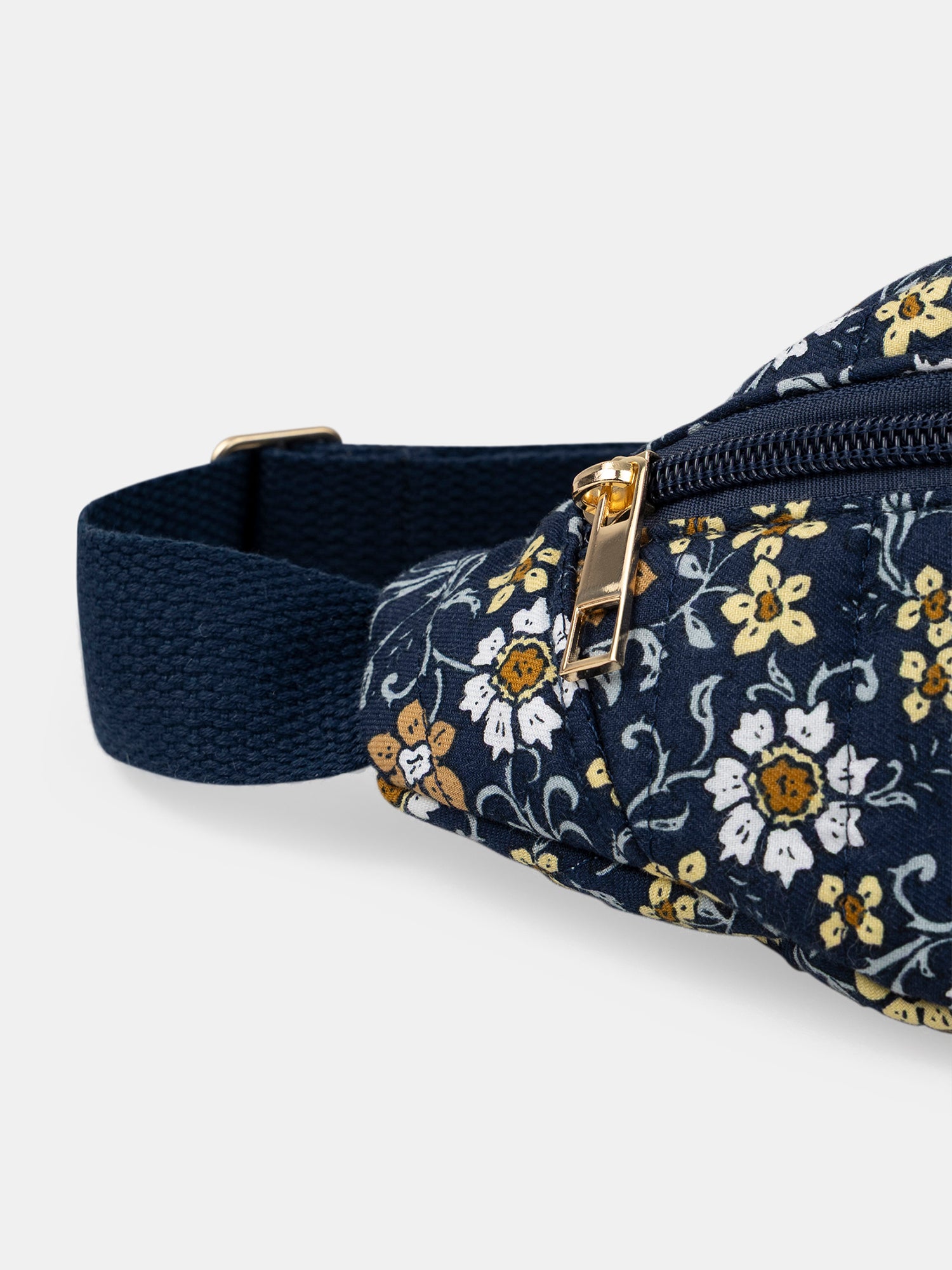 Blumig bedruckte Bauchtasche für Mädchen