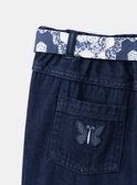 Blaue Karottenjeans mit geblümtem Gürtel LEJINETTE / 24H2PFJ1JEAK005