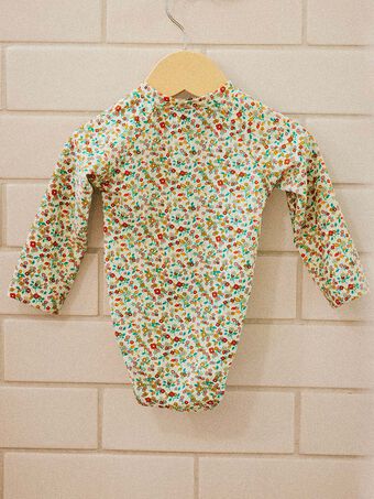 UV Schutz Body für Baby Mädchen mit Blumendruck CIVANESSA / 22E4BFO1BUV001