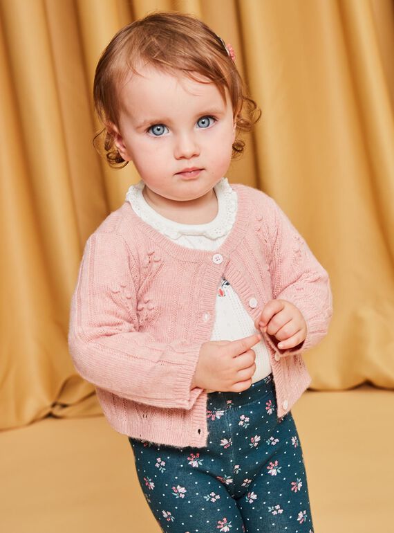 Langärmelige Strickjacke mit Lochmuster DATAMY / 22H1BFZ1CAR301